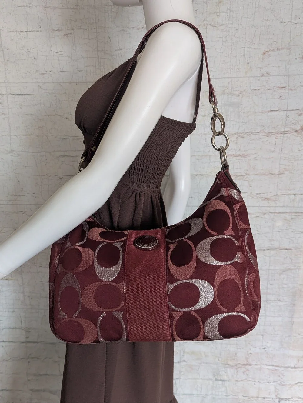 Coach Women's Maroon Signature Hobo Shoulder Bag